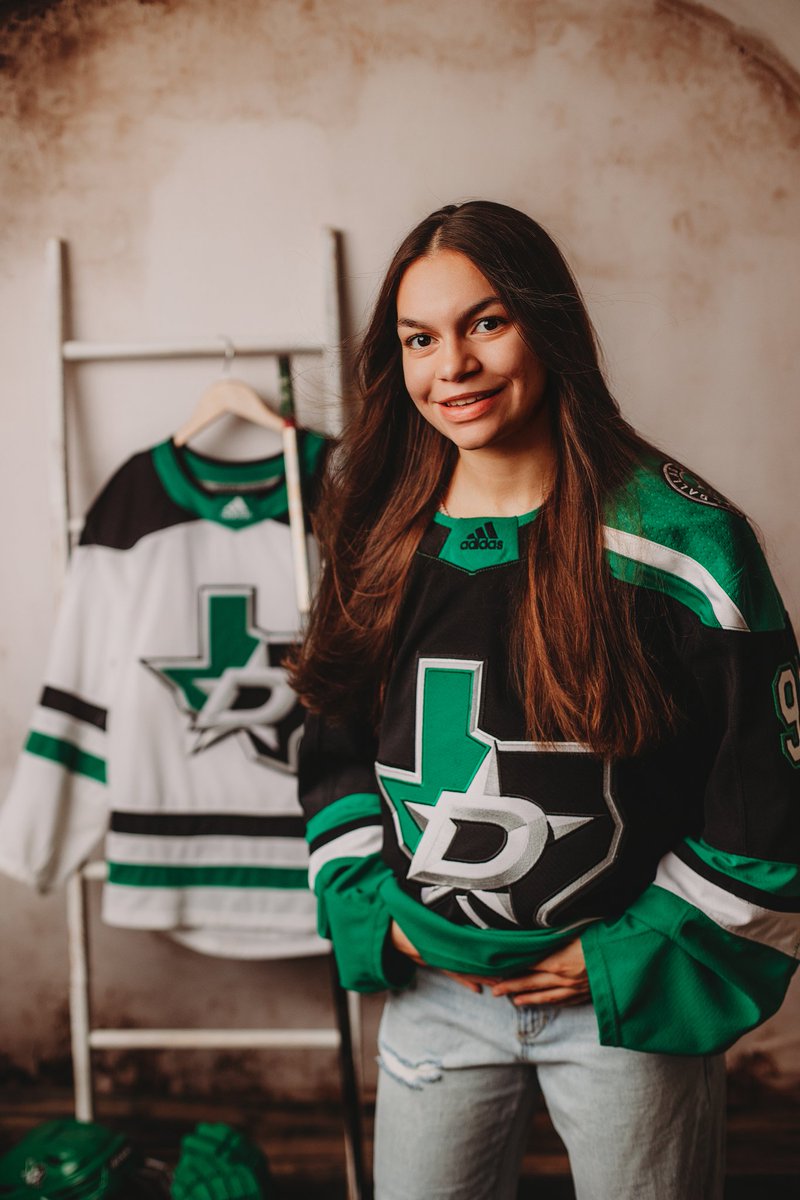 cliles99's tweet photo. Madalyn #98
DSE Girls 19UT1 💚🖤
Norwich University ❤️💛 https://t.co/9Zre0izu6N