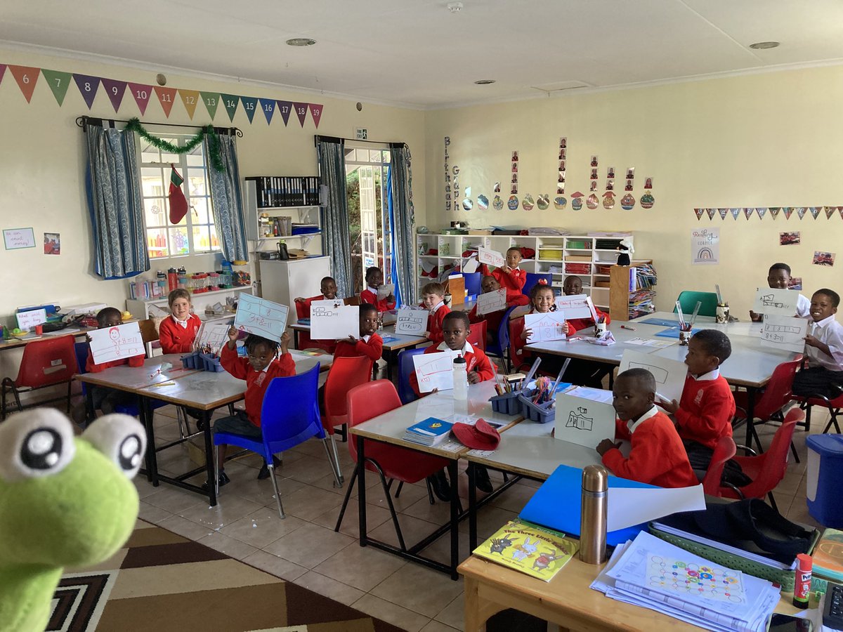 hackman_mrs's tweet image. The Year 2 class are getting so confident with bar models! 🏆@WhiteRoseEd @LizNightingale8