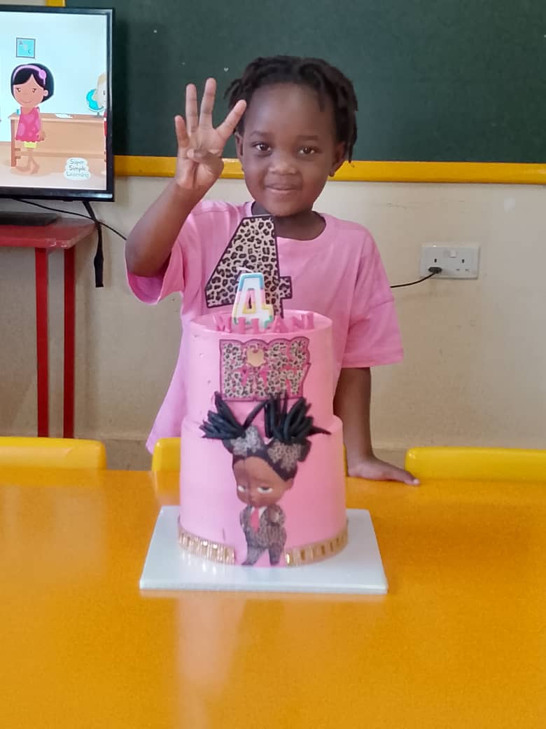 What we ordered Vs what we got 🙌🏾🙌🏾🙌🏾 <a href="/Dreadlockd_Diva/">#makeke</a> you're a national treasure, you never disappoint. I highly recommend 💯  the boss was pleased.