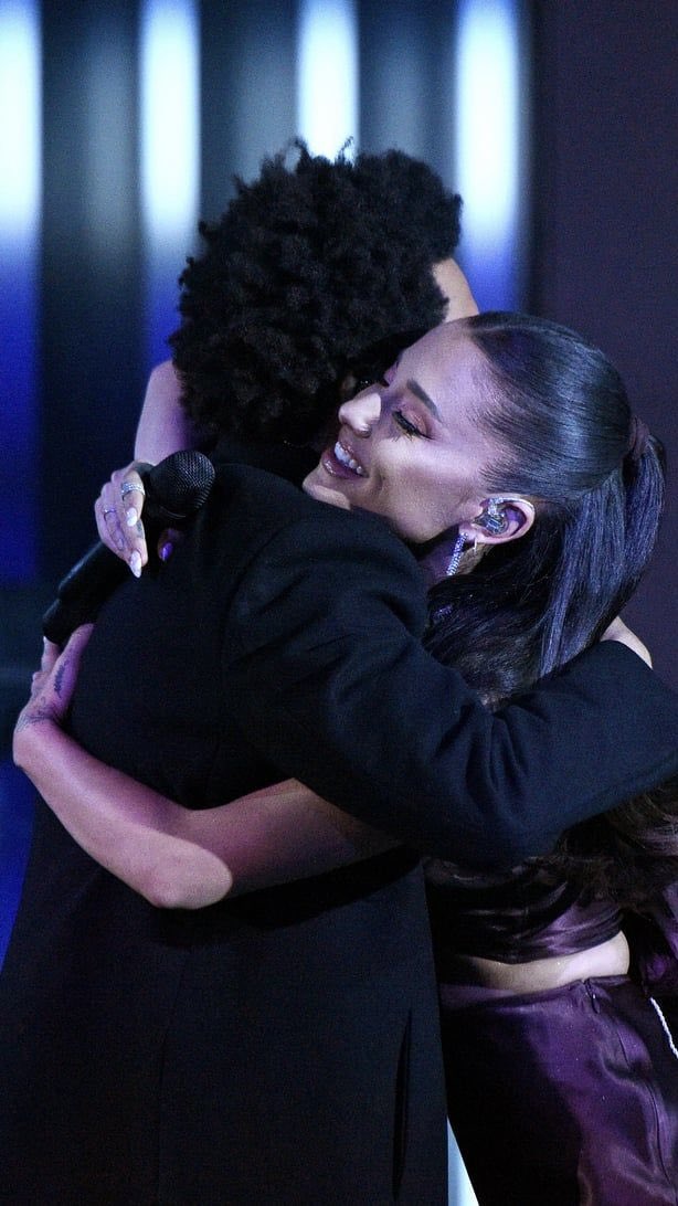 ArianaToday tweet picture