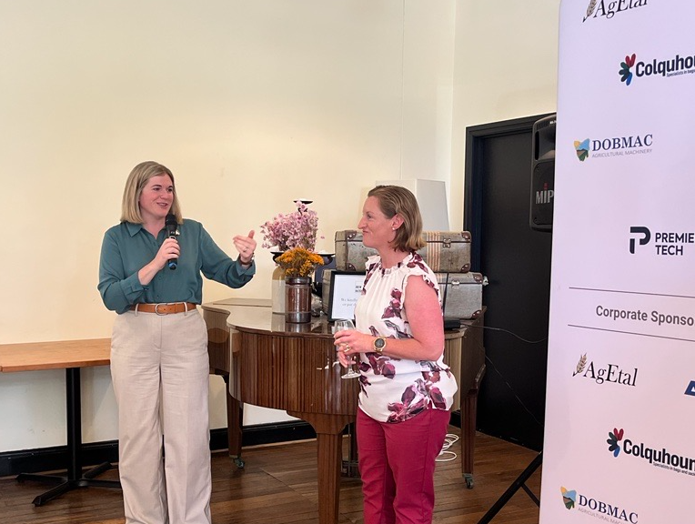 AusSeedFed's tweet photo. This week we celebrated with our corporate sponsors &amp; ag community in Canberra.
Thanks to our sponsors for their support: Agetal, Aurora, @BarenbrugAUS, Centor Oceania, Colquhoun's, @DLFSeedsAU, @DobmacMachinery, @enzazaden , GTE Tech, Polesy, Premier Tech, @RAGTAU, @RijkZwaan https://t.co/UoyENxvmHa