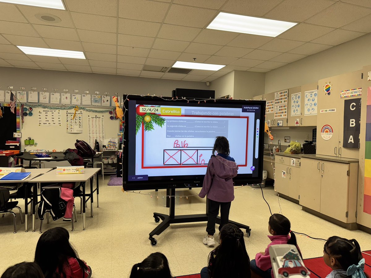 PadronMrs's tweet photo. They’re progressing so well in phonics using @Estrellitainc ⭐️! It’s their favorite time of the day 🤗
@HESLancaster https://t.co/HxHzsTEjJM