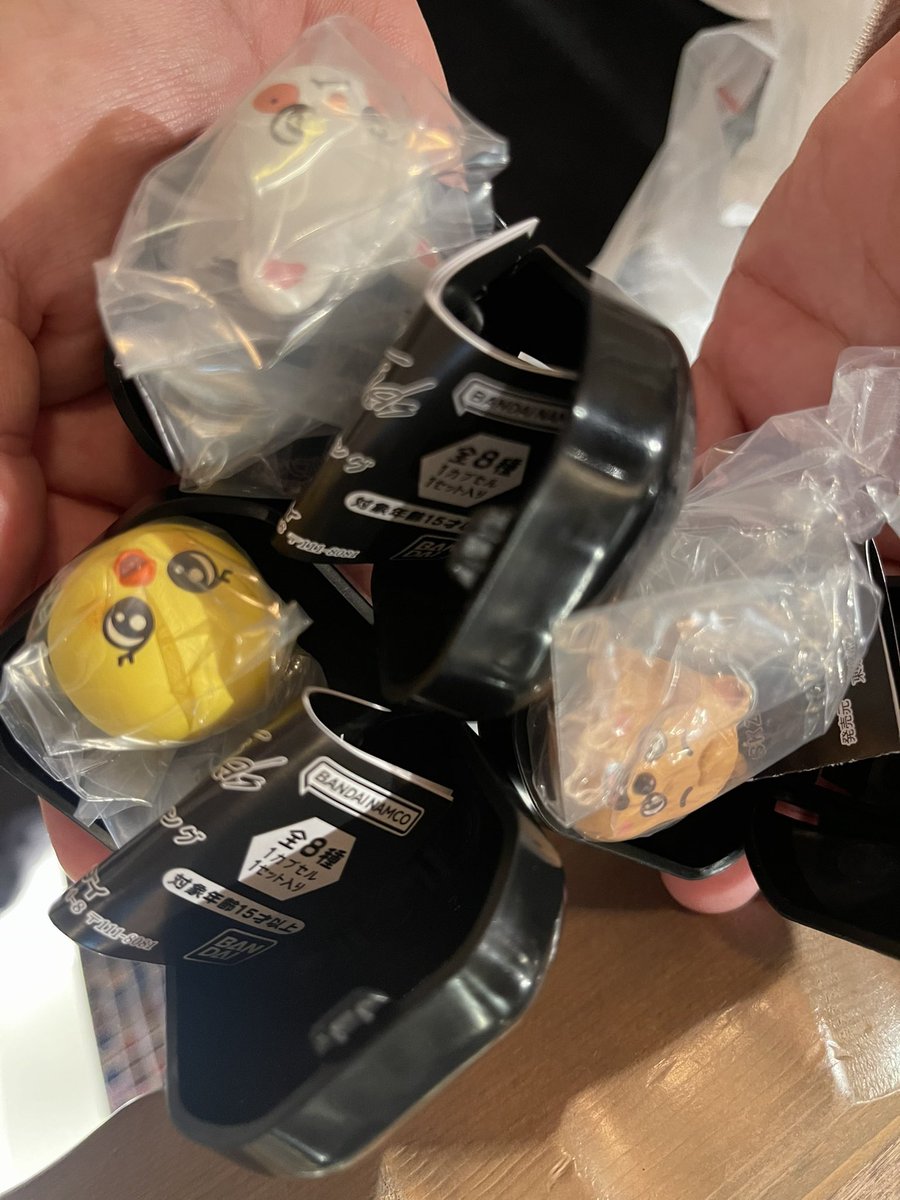 n0munek0's tweet photo. スキズ ガチャ skzoo ぷくっとリング

譲:ポガリ　ピリ　フィリックス

求:ウルフチャン　バンチャン

本日京セラ手渡しできる方 https://t.co/jJo0Typ0MY