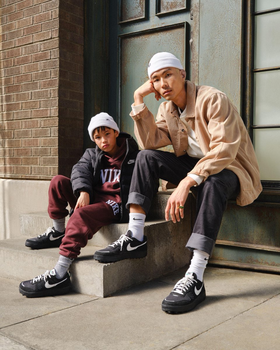 nikestore's tweet photo. Give gifts that are engineered to bring the heat, no matter how chilly it gets ❄️ 

Shop Gifts: https://t.co/lbbP9kR1Nn https://t.co/4zmJ3MDcKd