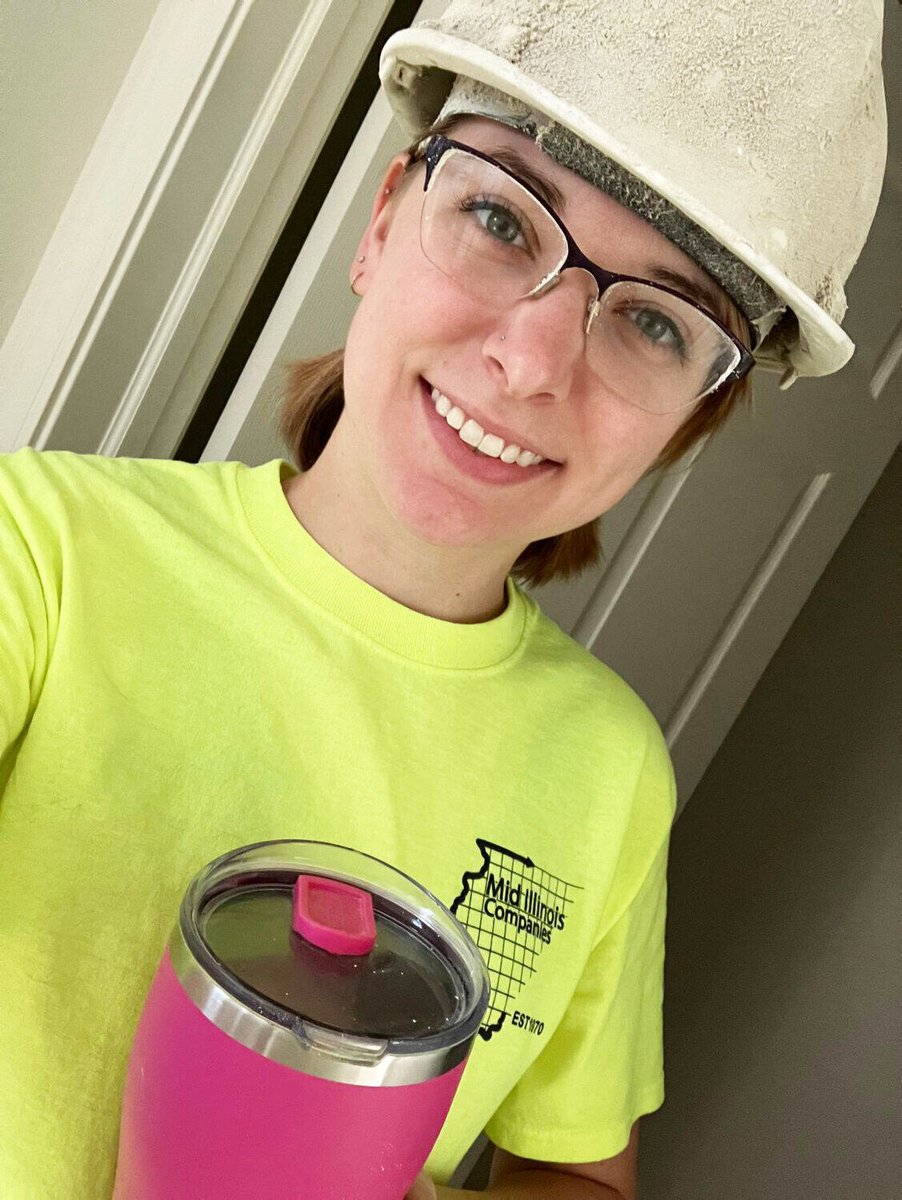 On today's All <a href="/AWFUnionPodcast/">America's Work Force</a> 

- <a href="/GoIUPAT/">IUPAT</a> Local 90's Hannah Hill on the #union's maternity leave policy.
- <a href="/TheIronworkers/">Iron Workers Union</a> Local 55's Rob Monak on teaching 5th graders  job traits

Listen at

…icasworkforceradiopodcast.podbean.com/e/hannah-hill-…

#1u #UnionStrong #LaborRadioPod #Podcast