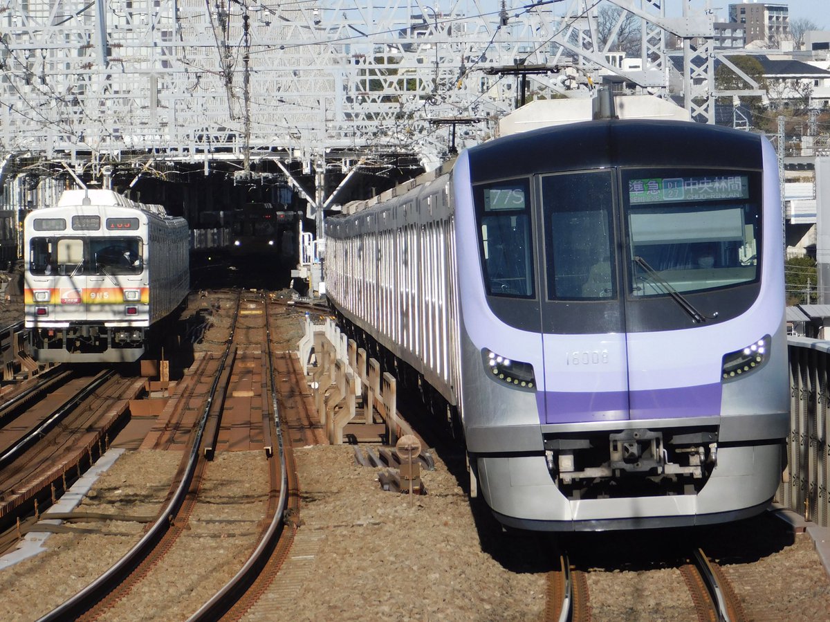 e127_m's tweet photo. @Airport_Eanari 18000系 https://t.co/LsEIetObT0