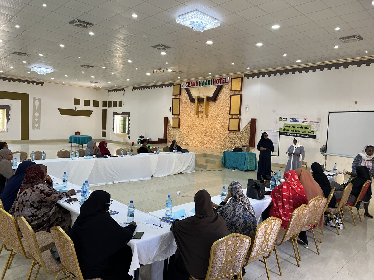 NimoA_Hassan's tweet photo. #ThrowbackThursday when we trained 30 Women-led CSOs on influencing strategies 4 Women’s networks #16DaysOfActivism great initiative 4 greater impact

Standing alongside Halimo Elmi, a giant in the #Humanitarian sector w/30yrs of service. @NGOConsortium appreciates her dedication https://t.co/kT8wdijvl6