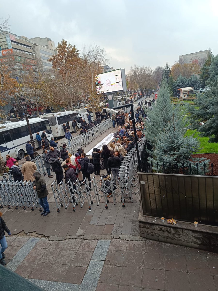 Başkasının hakkını veya fazla bir şey değil kendi haklarımızı geri istiyoruz bu kadar .!#MEBdeEkYerleştirmeNöbeti
