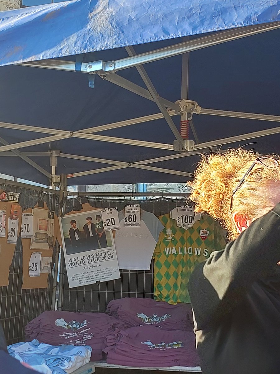 banditomoss's tweet photo. @wallowsaus https://t.co/U7P5klv4H3