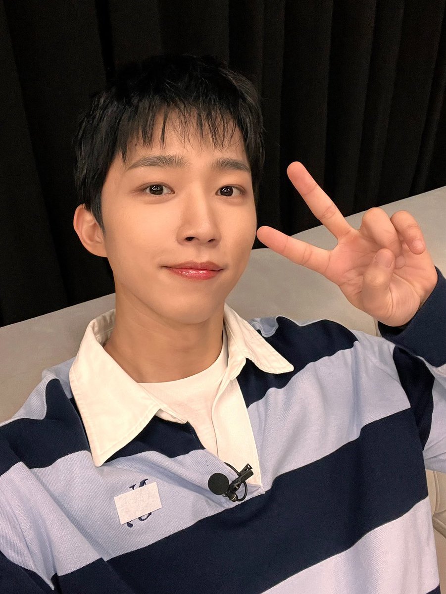 NFlyingofficial's tweet photo. 엔피아 꽃신 신겨줘야지❤️
이제 꽃신 신고 꽃길만 걷자❤️

#NFlying #엔플라잉 #서동성 #SeoDongSung https://t.co/7lNtt1PJCP