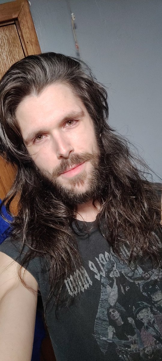 PunkBootMaster's tweet image. Back again 🤑