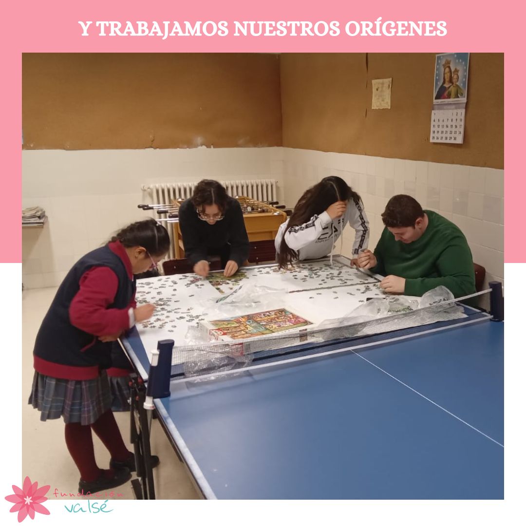 🌍✨ En el proyecto socioeducativo Trampolín descubrimos nuestras raíces ✨🌍

A través de un mapa lleno de banderas que representan los orígenes de cada niño y niña del proyecto y sus familias, viajamos por el mundo y aprendemos a valorar la riqueza de cada cultura 🗺️🌟
