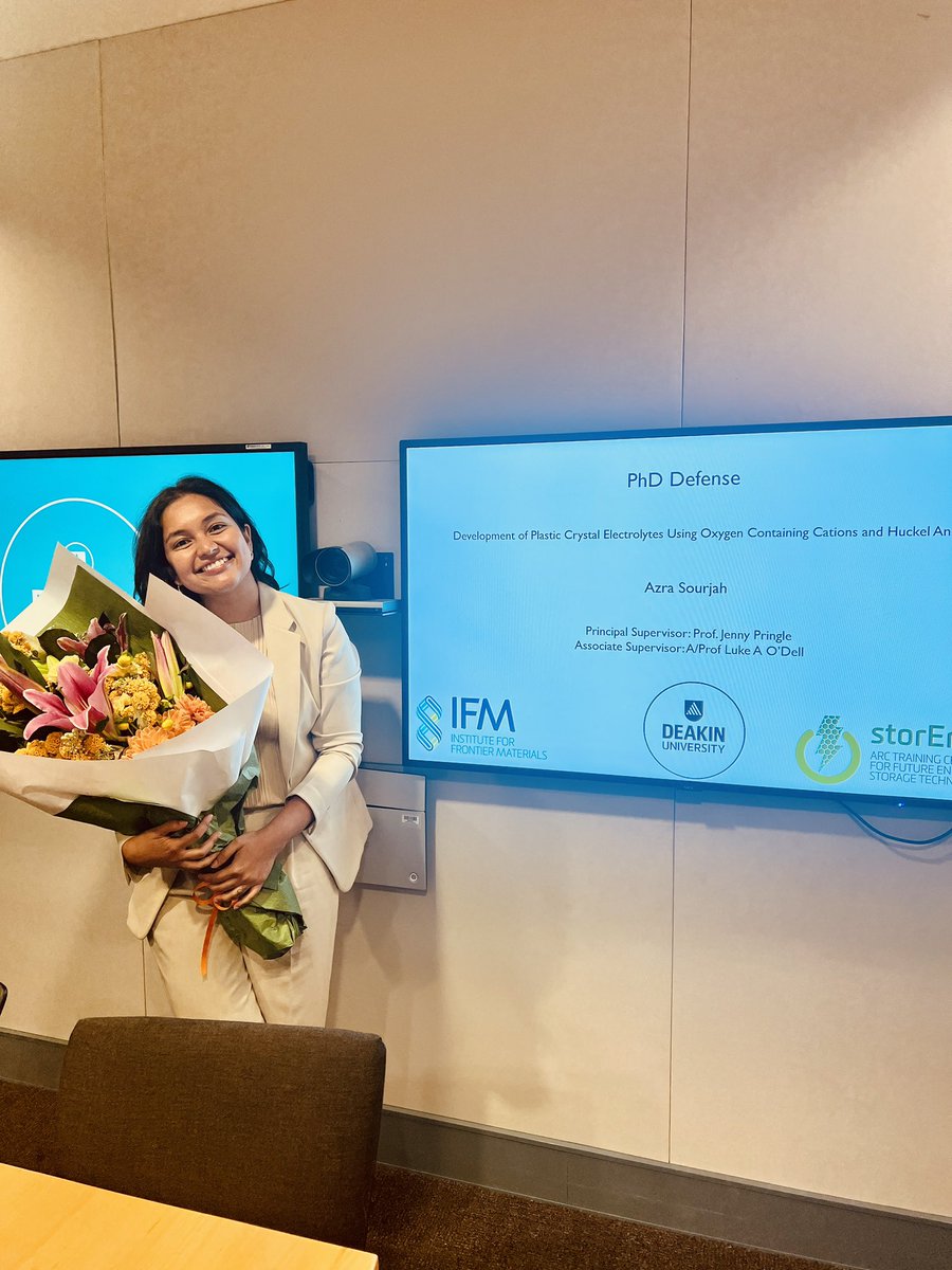 Azra Sourjah tweet media