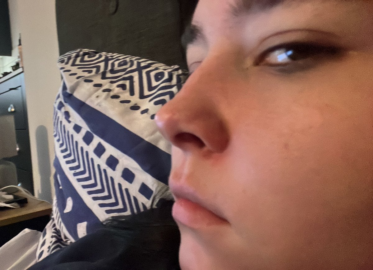 k4tinat0r's tweet photo. “I don’t know. Okay I guess I’m not woke.” https://t.co/4TKdHjQad0