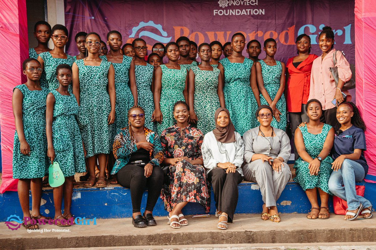 inovtechsc's tweet photo. The #PoweredGirlSummit2024 was an exciting and insightful event that encouraged young minds to explore the possibilities of STEM. For those interested in pursuing STEM education, the InovTech STEM Center is a valuable resource, offering support and guidance every step of the way. https://t.co/xrzUziJfD7