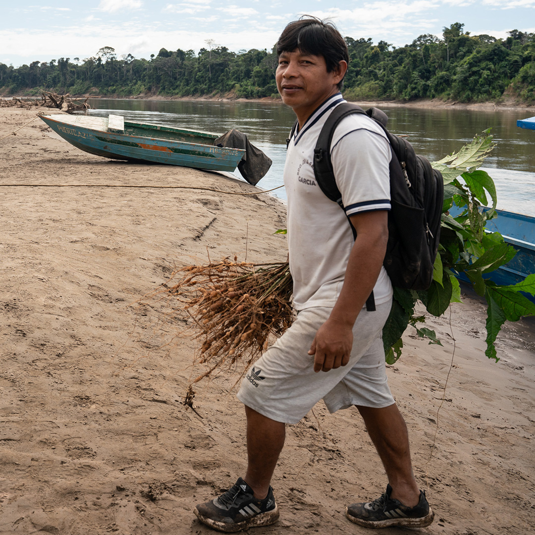 Climate pioneers are working with communities to restore nature. With your help, we can ensure they continue to thrive and make an impact.

Learn how you can increase this impact: bit.ly/3CqbnNw

#ClimateSolutions #ClimateAction #NatureBasedSolutions #FundClimateAction