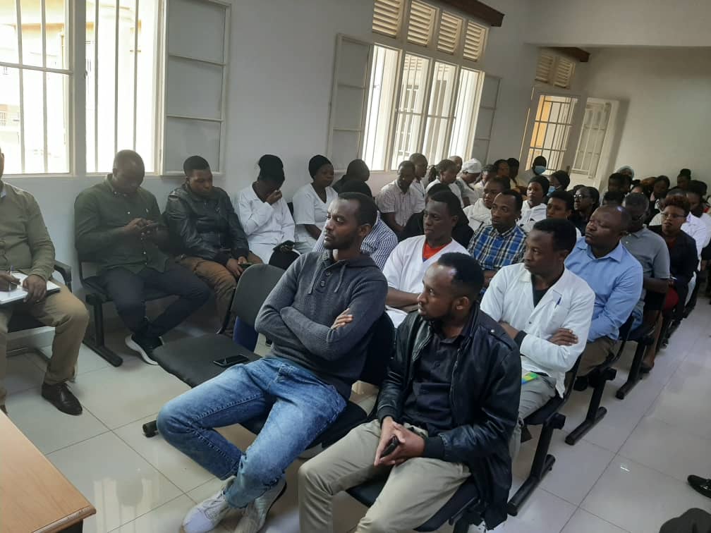 RutongoH's tweet photo. To day #DG of @RutongoH @DrAimepatrick held a meeting with all hospital's staff to discuss how to improve efficiency and to enhance the quality of services provided to patients, as well as to prepare for the upcoming #Accreditation in order to maintain #LEVELII https://t.co/BYmVTRVbAn