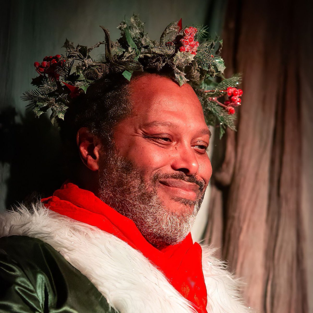 easternangles's tweet photo. That smile that you have after booking tickets to see A Christmas Carol at the Eastern Angles Centre! π
Join us this Christmas... https://t.co/H1csJWCP2g
#AChristmasCarol #EasternAngles #theatre #Christmas #Suffolk #Ipswich
π· Mike Kwasniak https://t.co/gCyxzzsv7N