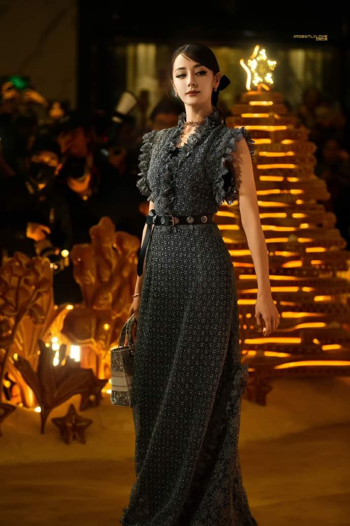 สวยมากกกกกก สวยหรู สวยดูแพง
#ตี๋ลี่เร่อปา