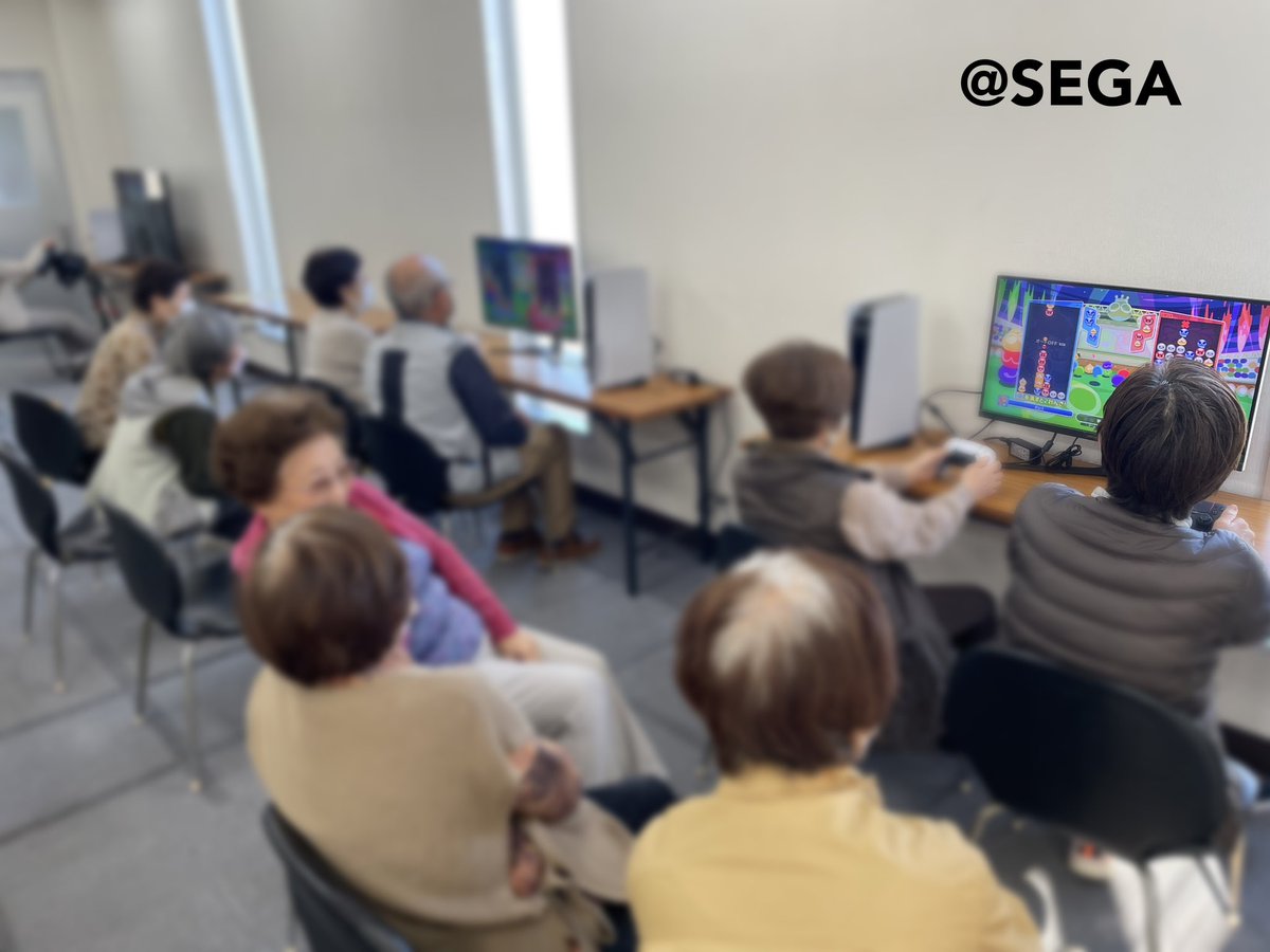 TFSC2016's tweet photo. ゲームで介護予防〜eスポーツ講座〜
in寒川町

3日目も無事終了！
次回最終回となります。
全満員御礼㊗️

圧倒的人気の秘密は⁉︎

#寒川町 #eスポーツ #介護予防 #認知症未病 #神奈川県 #総合型地域スポーツクラブ #スポンサー #フタバスポーツ #清光社 #日産サティオ湘南 #japannext #sega https://t.co/B8JwBrq2U9