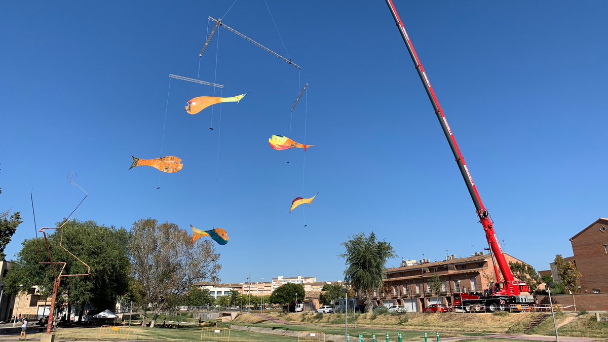 Kaleider tweet media