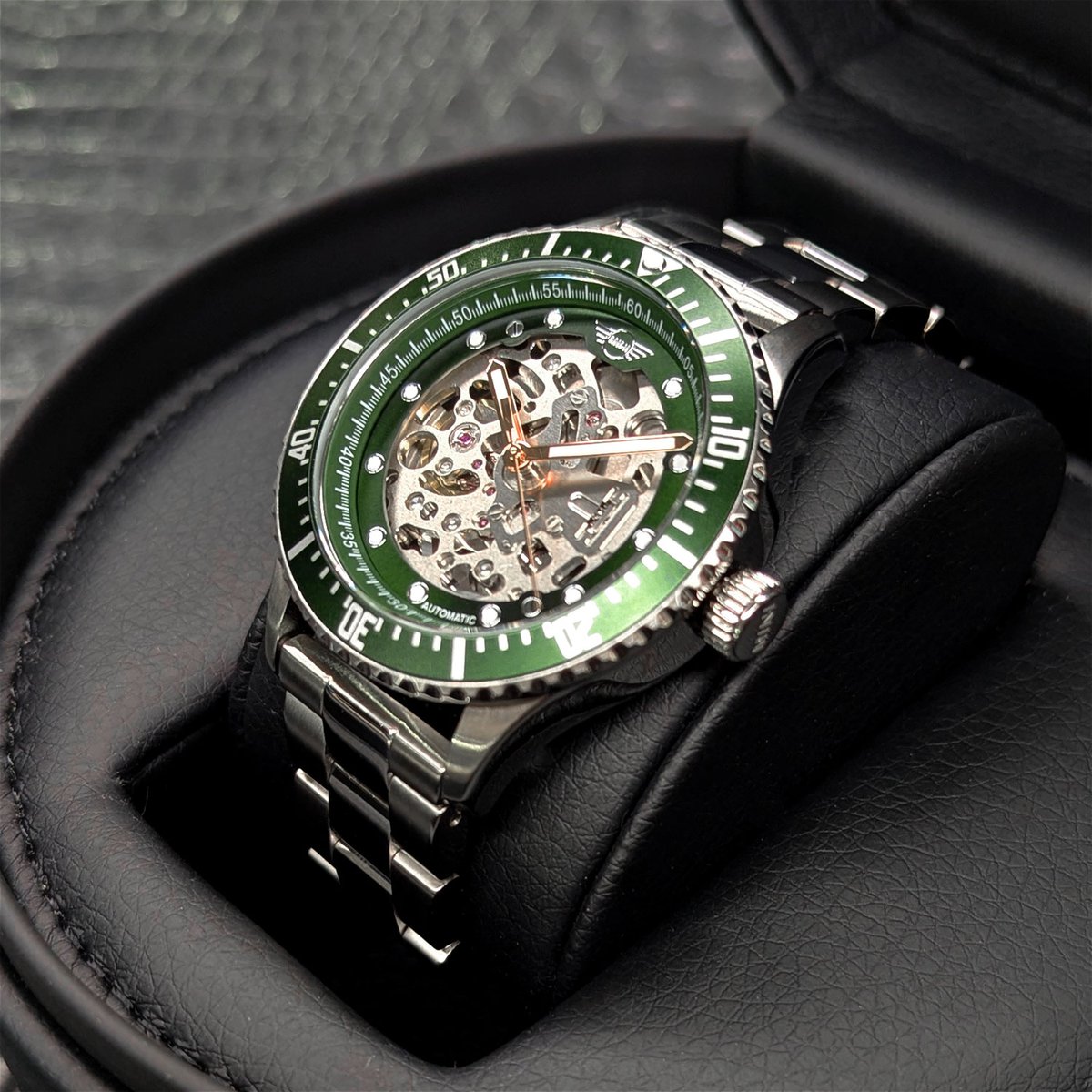 GadgetJapan1's tweet photo. MINI AUTOMATIC WATCH MA-3 GREEN/SILVER
MINI の機械式腕時計第3弾は、オーセンティックなダイバーズウォッチデザインのスケルトンウォッチです。
https://t.co/SgPwQ7ckWf
#MINI #Watches #Automatic #Skeleton #腕時計 #スケルトンウォッチ #自動巻き #機械式腕時計 #ミニクーパー #ミニクラブマン https://t.co/o9zfoxtDtq