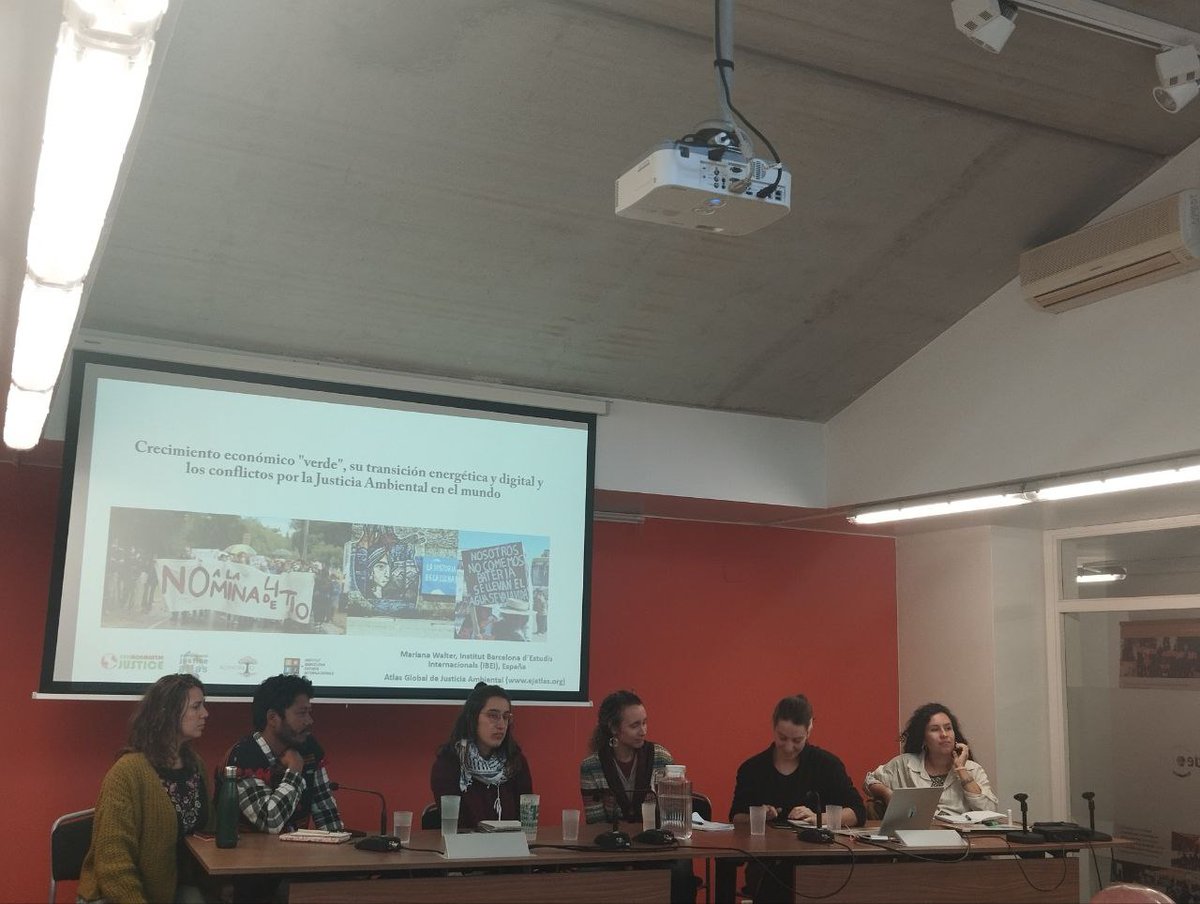 CICrA_coop's tweet photo. Ahir va tenir lloc la jornada sobre transicions ecosocials justes en el context d'empreses i drets humans 🌿 Moltes gràcies a totes les organitzacions i colectius que vam participar i que van fer-la possible 💚

Compendi disponible en la nostra web 👉 https://t.co/vmPlr0g3lZ https://t.co/Vx2ZHlIBhQ