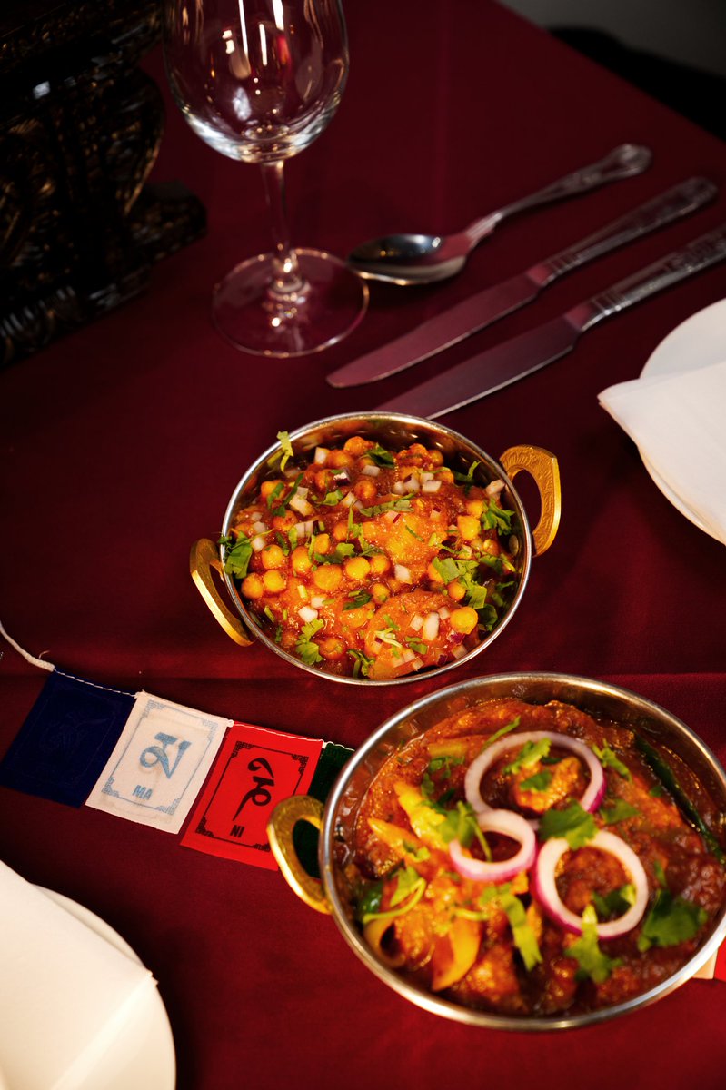 Diwali_79's tweet photo. We take pride in being your Gateway to the Gourmet North Indian cuisine
#belfast #belfasthour https://t.co/ZkJvPcfsfh