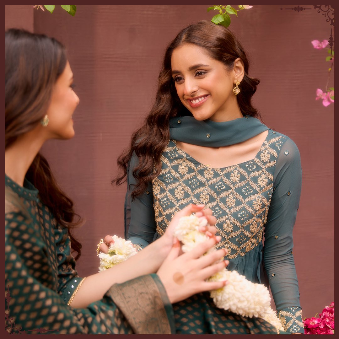 Elevate your bridesmaid look with Aurelia’s stunning collection. From elegant to bold, our dresses are designed to make you feel your best. ✨

#Aurelia #Aureliawomenswear #Bridesmaids #BrideSquad #Wedding