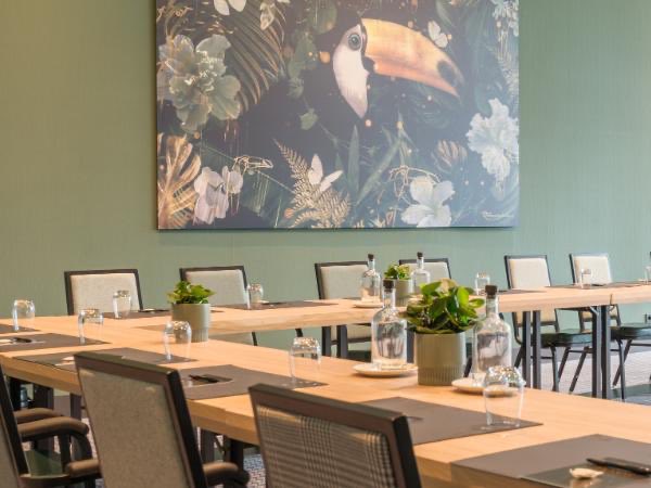 MeetingReview tweet media