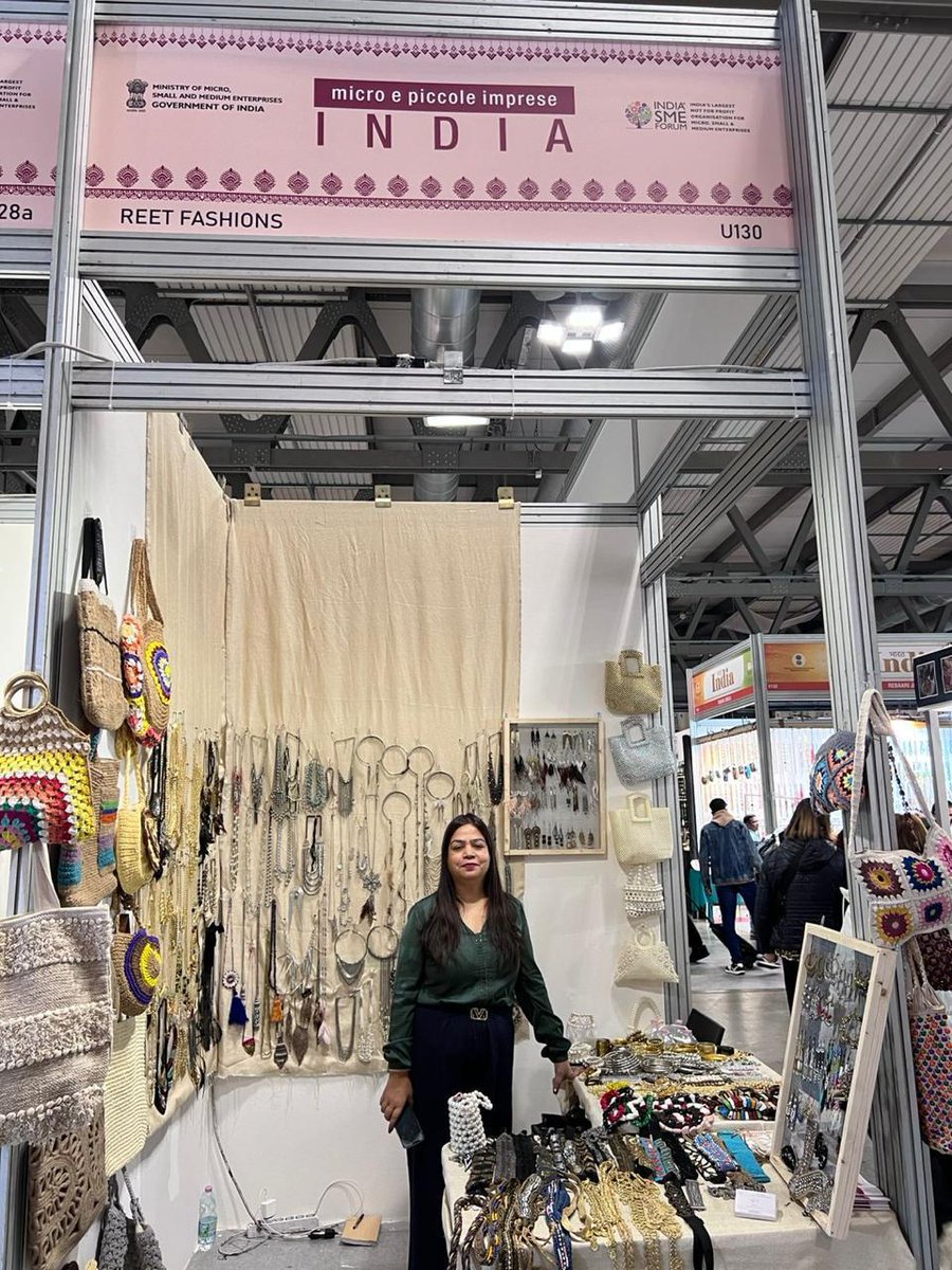 SMEForumIndia's tweet photo. India SME Forum is once again at the forefront of helping MSMEs spread their wings across International Borders with our motto of Business Beyond Borders.
 
Truly inspiring and motivating to witness a delegation of 20 MSME Entrepreneurs from India at the Artigiano in Fiera Milano, comprising 18 most enterprising women entrepreneurs showcasing for the very first time in International markets.

The delegation is organised by India SME Forum, under the International Co-operation Scheme, of the Ministry of Micro Small & Medium Enterprises, Government of India.

#businessbeyondborders
#msme #export #internationalbusiness
#indiasmeforum #sme
#ministryofmsme #internationalexhibitions

@haute_arte @kashmirbox @poojaca84 @lovetobag @thegreenchapter