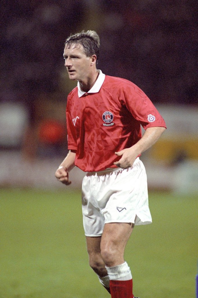 CafcFacts's tweet photo. 5/12/1992 #cafc 1 Portsmouth 0

32 years ago today. 

Back home, when us fans never gave up fighting to see us back at the Valley. 

Never forget!! 

Colin Walsh with the winner. https://t.co/nkK19pagJB
