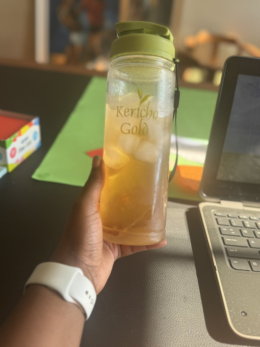 LadyTshawe's tweet photo. Natha phela itiye especially the cold brew selection from @kerichogoldzw perfect for this weather
Nxa unganathi itiye ngcono uthenge i @NdebeleCrush ke
#natiye #ndebelecrushwmuntwini https://t.co/MQKiMKzSLb