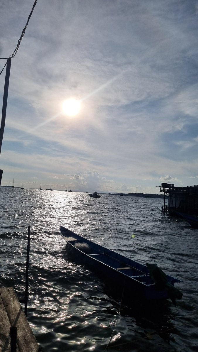 Jean_Voin_'s tweet photo. Rabu (13/11), Jean Voin Pattikawa,S.Pi, luhkan kota Sorong melakukan kunjungan pelaku utama perikanan guna menindak lanjutin pembagian SKPI dan SKN bagi nelayan
#GiatLuhkanSatminkalAmbon
#luhlapor https://t.co/TqEYW2nqUX