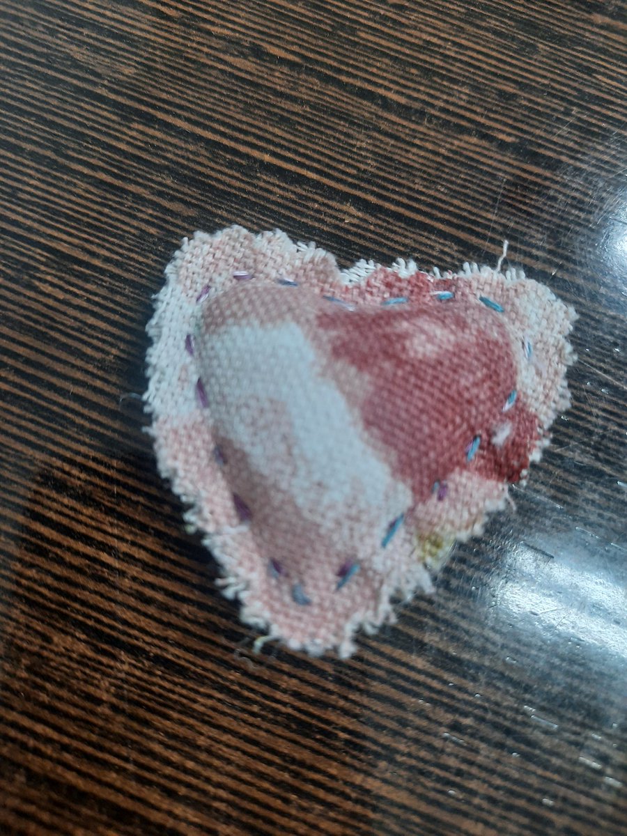 ¡Qué maravilla trabajar en el Tercer Sector!
Entrar por la mañana y encontrarte con un cariñito ¡gracias <a href="/feproami/">feproami</a> ! ❤️ 
#TercerSector
