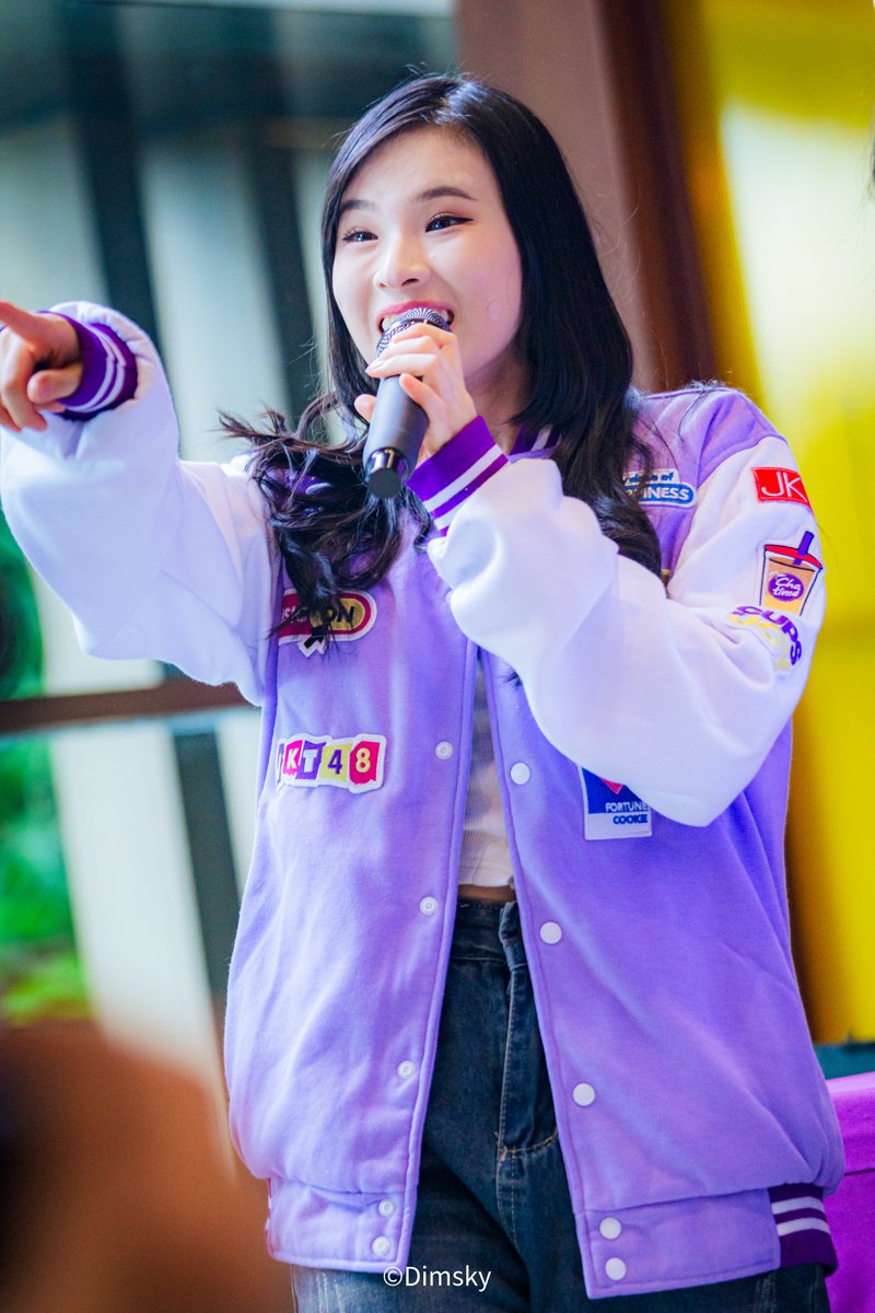 _dimskyy's tweet photo. 30.11.2024 | Ci Lyn chuantiks☺️
@SE_LynJKT48 at Chatime Ketemu Oshi JKT48, Living Plaza Puri, Jakarta Barat.
#DimSnapshot #TargetOnPoint https://t.co/PyGOYFpLxP
