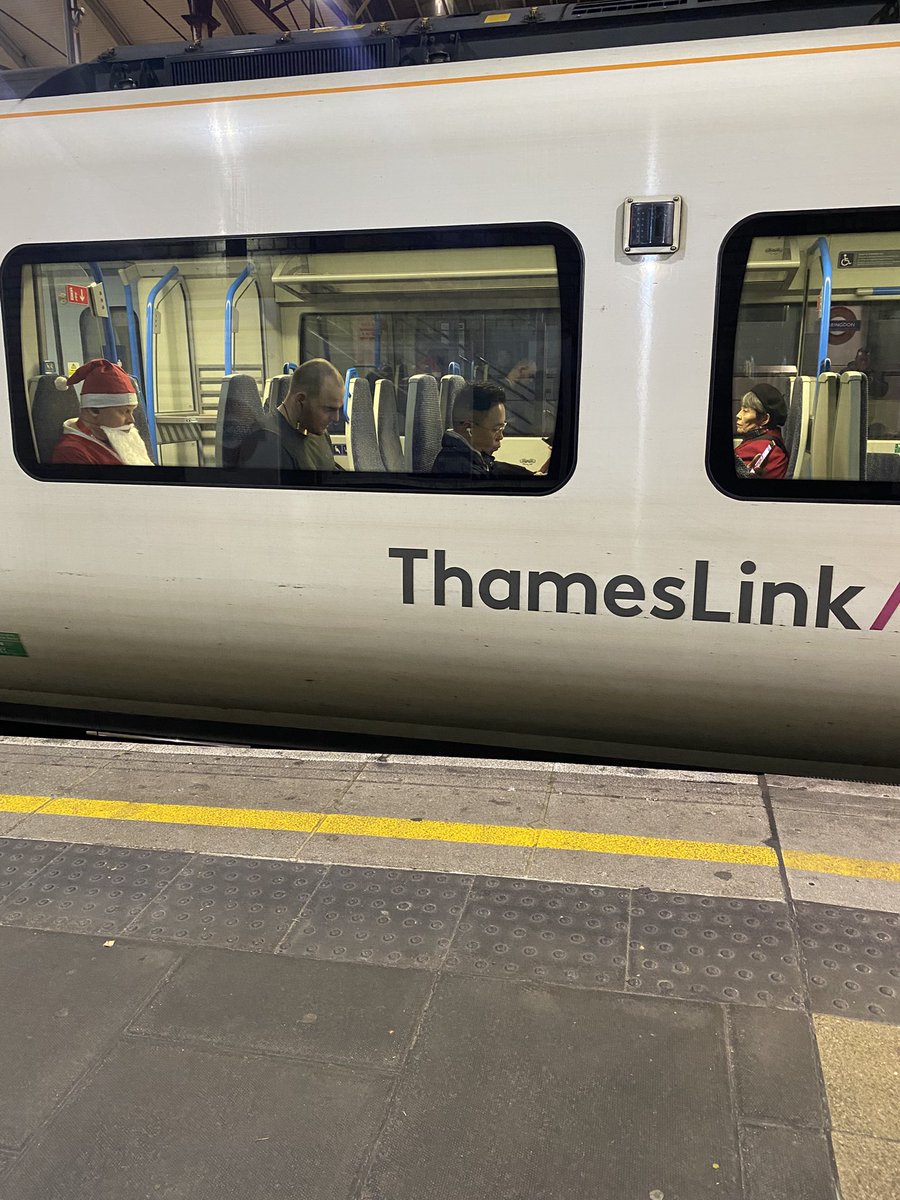 Castaignede tweet media