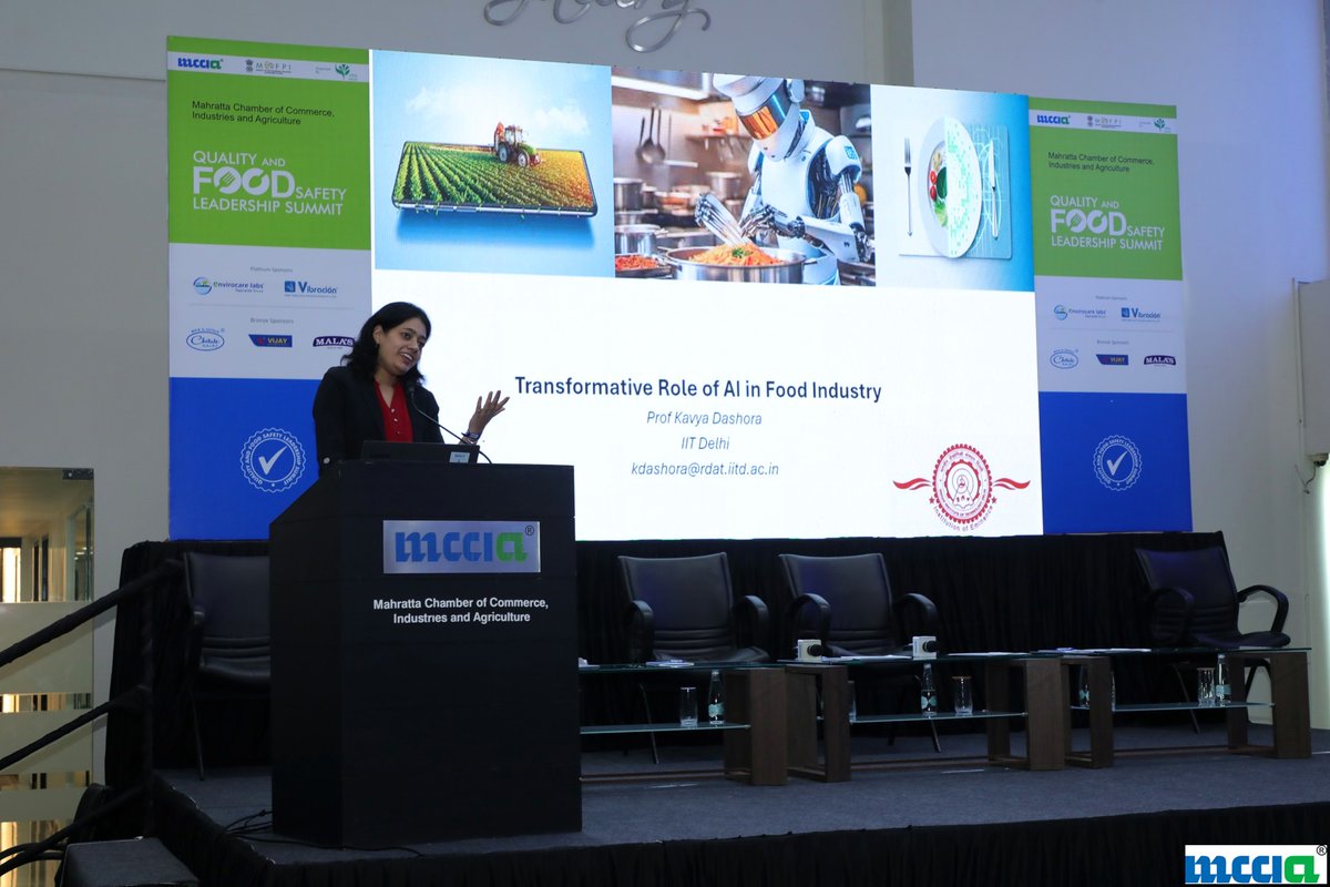 MCCIA_Pune's tweet photo. @DashoraKavya  delivered an insightful session on the transformative role of 'AI in the Food industry at the #MCCIA_Quality_and_Food_Safety_Summit_2024.

From AI-driven agri-food systems to flavor optimization, she highlighted how Consumer Goods sectors (currently only 10% AI-driven) are gearing up to unlock massive potential with AI adoption.

#MCCIA #Qualitysummit #FoodSafety #AIInFood #Innovation #MCCIA #TechInAgro #ArtificialIntelligence