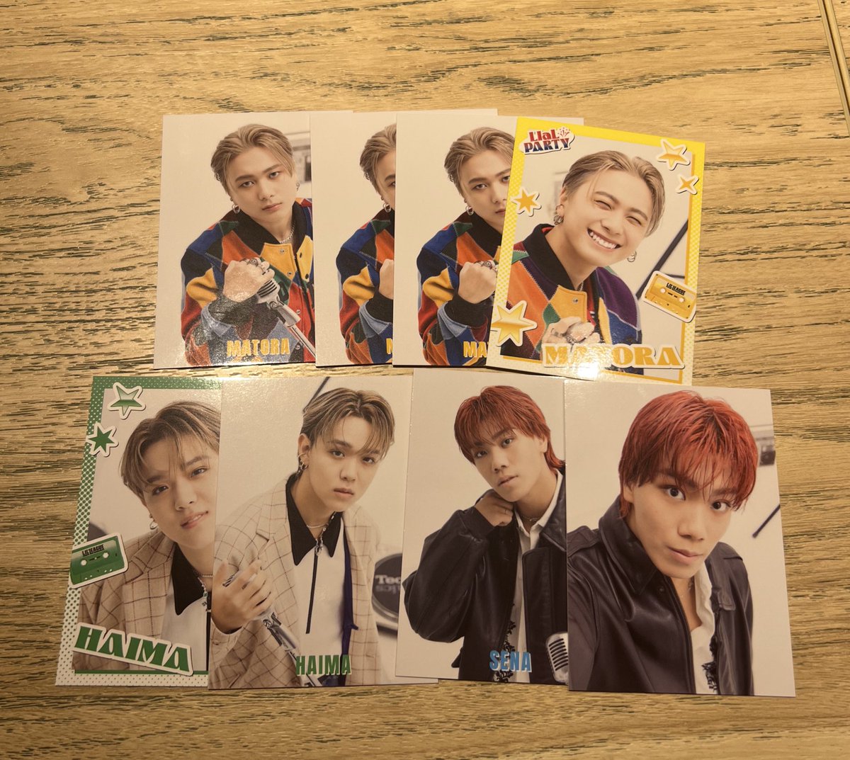 kata0_mana2's tweet photo. 【交換•譲り】
LIL LEAGUE LIVE TOUR 2024-2025 "LIaL PARTY"グッズ

譲 )フォトカード
　岩城星那（シークレットあり）　岡尾真虎
　百田隼麻 

　アクリルスタンド　
　百田隼麻×2
※まとめてのお渡しも可能

求）山田晃大
郵送もしくはリルパ群馬、大阪の会場手渡し
お譲りのみの場合は定価+送料 https://t.co/8VrVFpS38k