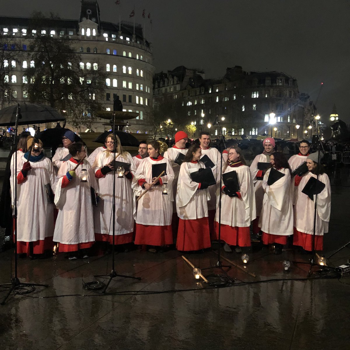 It’s Christmas Tree day in London! The Norwegian Trafalgar Square tree will be lit at 6pm this evening. Looking forward to the brass band, the drummers, the choir and ⭐️the new poem⭐️ commissioned for the ceremony. (rain please delay your arrival). See you later <a href="/TrafalgarsTree/">Trafalgar Tree</a>