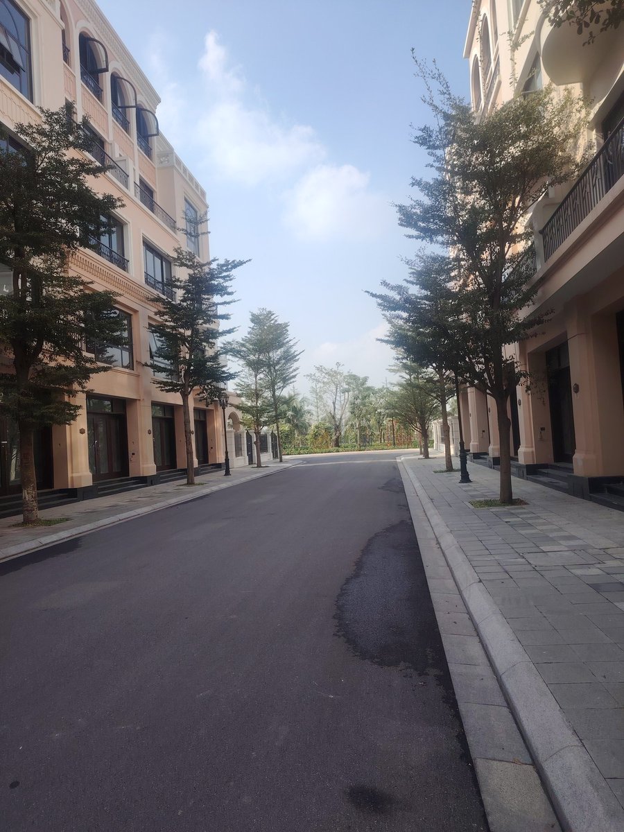 dragon_traderr's tweet photo. Chính chủ cần bán Chà Là 6-169

Diện tích 48m mặt tiền 4m

Bàn giao thô

Sẵn sổ đỏ

Gần công viên nội khu, trường học

Giá 6.5 tỷ bao phí
Lh: 0985368836 em Minh #BĐS_Tây_Hồ_Tây_26_Biển_Xanh https://t.co/GXYTBDGEen