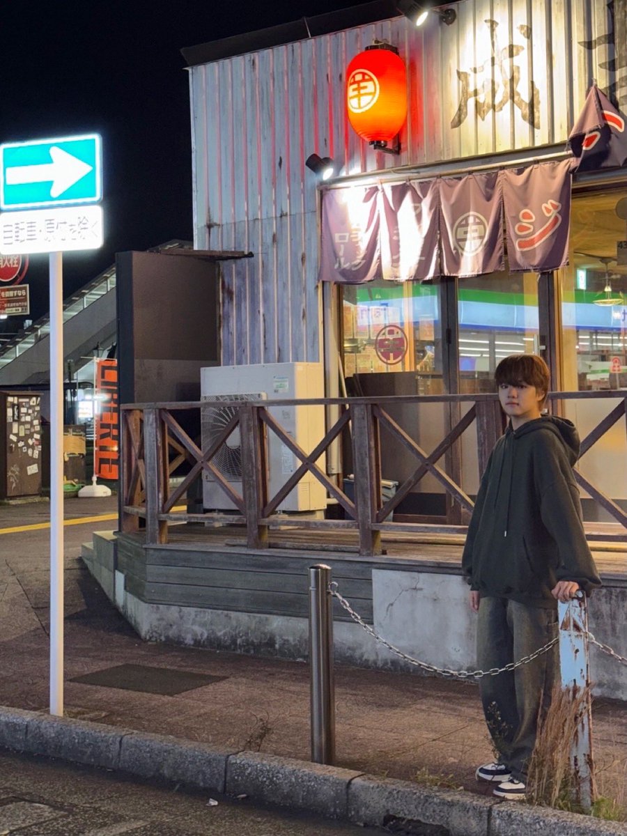 thewind_twt's tweet photo. [#안찬원] 누가 찍어줬을까요~~~ https://t.co/MXJmeLyMxD