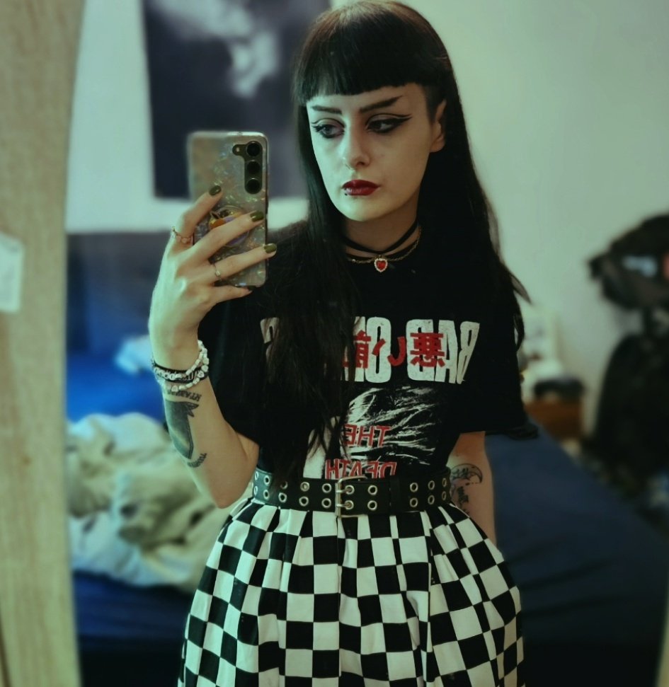 delicatexnature's tweet photo. mirror selfie wrapped 2024 https://t.co/at0sYUys0u