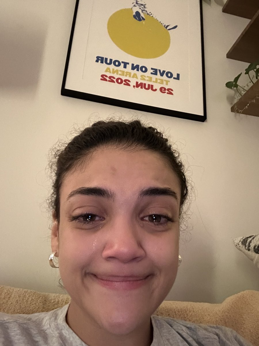 LaurieHernandez's tweet photo. A COIN TOSS?!😭 https://t.co/X4Ej2Q1JWT