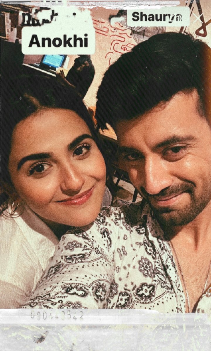 tribe_devir's tweet photo. SHAKHI 🥺♥️

[#ShauryaAurAnokhiKiKahani #Shakhi #DebattamaSaha #KaranvirSharma ] https://t.co/0VPzfKwKN1