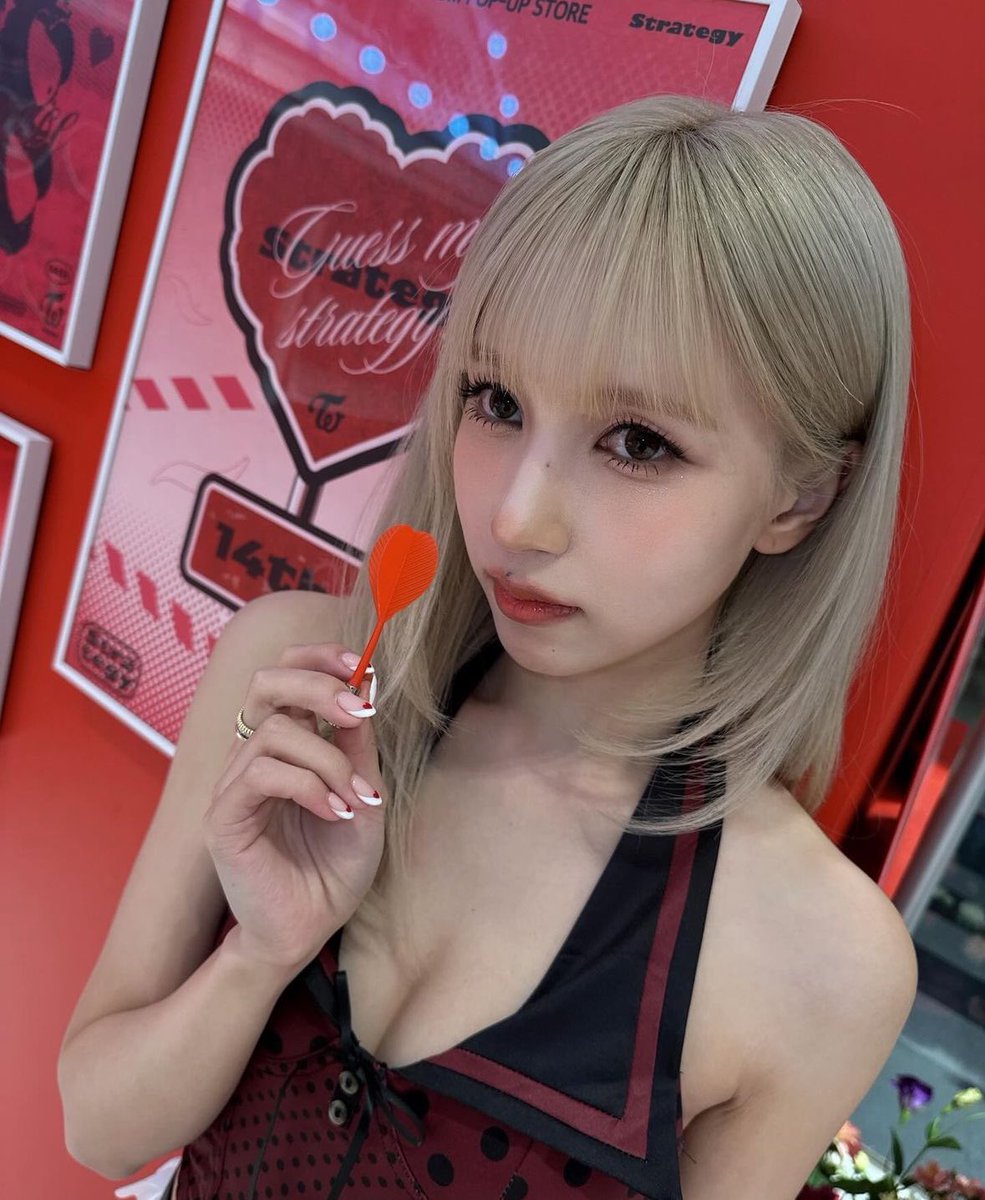 mina_pengu1n's tweet photo. 金髪女神👑🥇 https://t.co/6nxyO3O2Mz