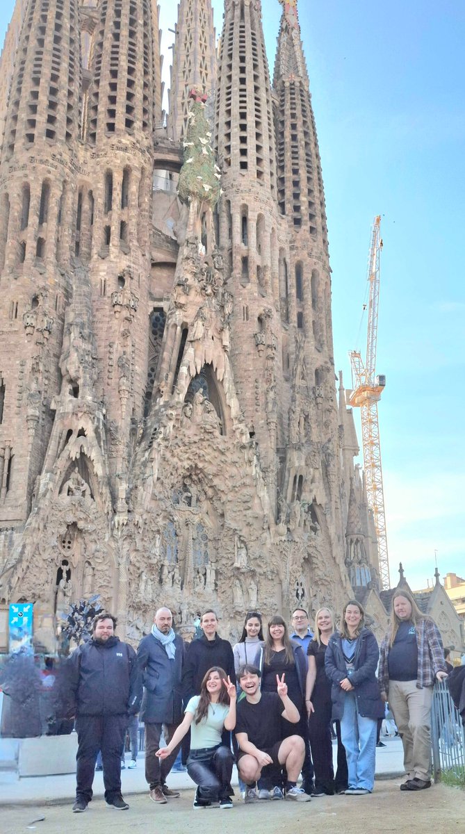 EloLab_fi's tweet image. Sometimes the science flows better with a bit of sun ☀️
#barcelona #IDIBAPS
@BioscienceTurku @UniTurku