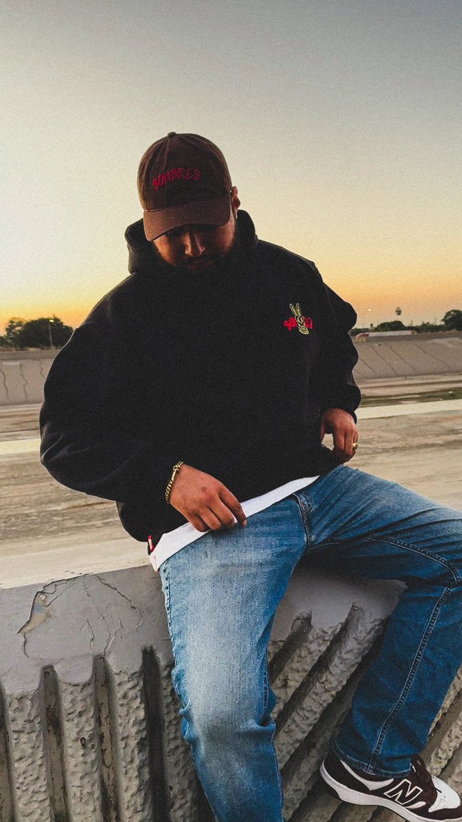 Sombres_'s tweet photo. Risk Taker Hoodie Sample (V.1) https://t.co/RcdcW5fniE