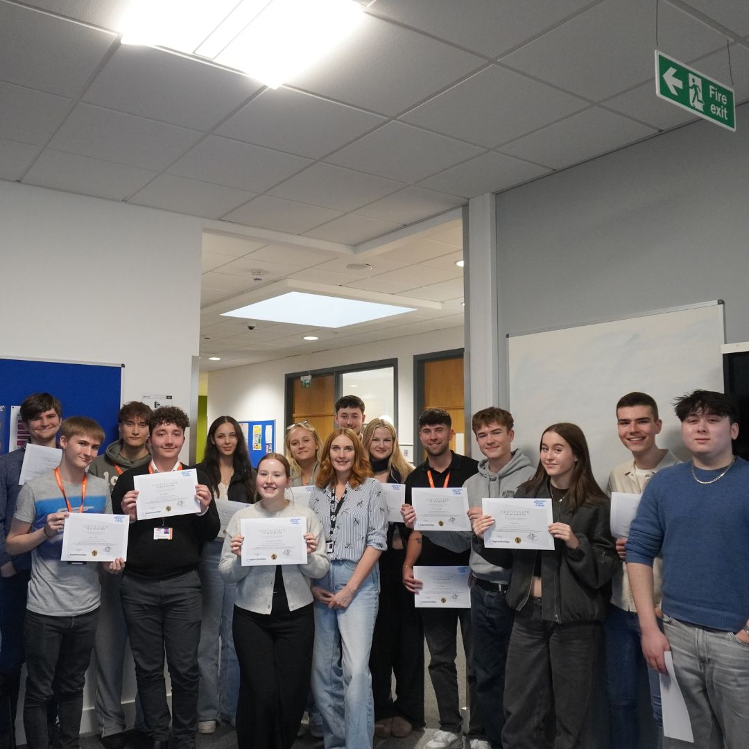 Abingdon & Witney College tweet media