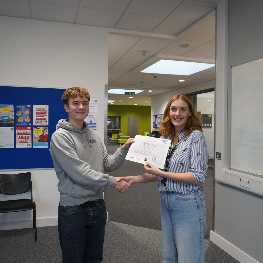 Abingdon & Witney College tweet media